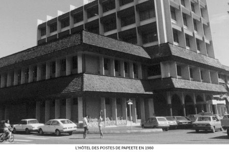 L’Hôtel-des-Postes-de-Papeete-en-1980.jpg